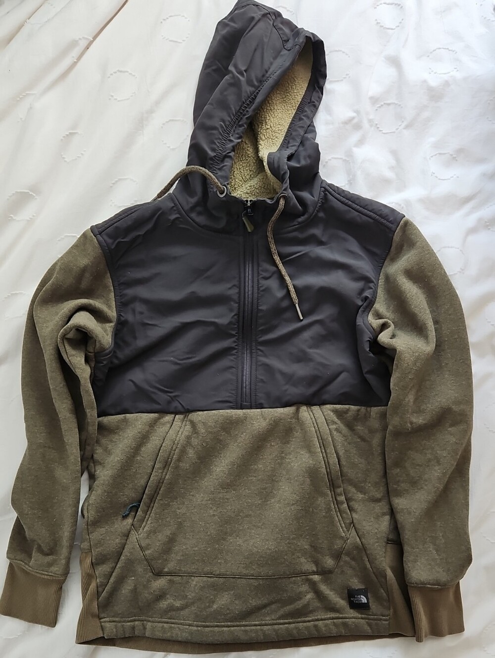 The North Face Women's Two-Tone Hooded Fleece Jacket - Olive/Charcoal